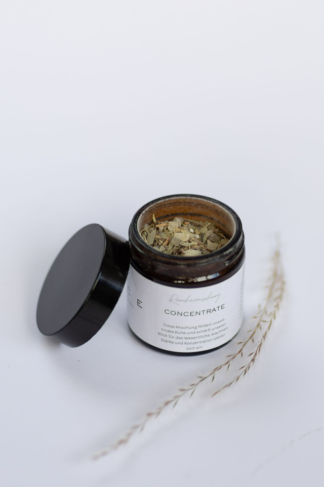 Räucherwerk Concentrate – Räuchermischung für Fokus & Meditation