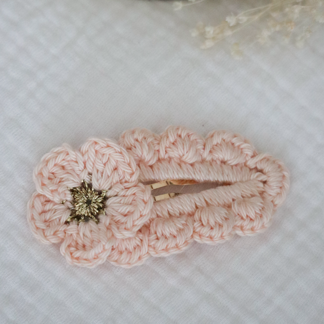 Barrette Léa rose poudrée