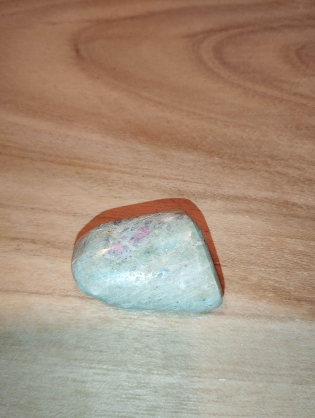 Rubis sur zoisite ou anyolite 