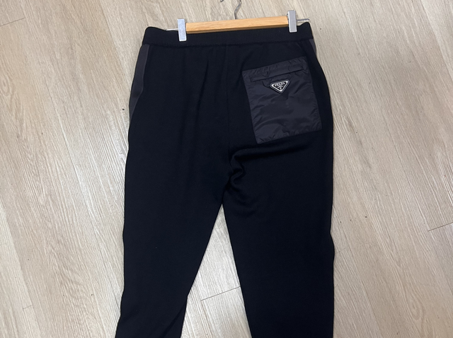 Prada sweat pant size 48 pre-owned