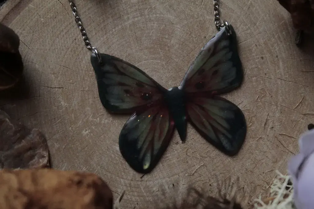 Collier- Papillon de Jour