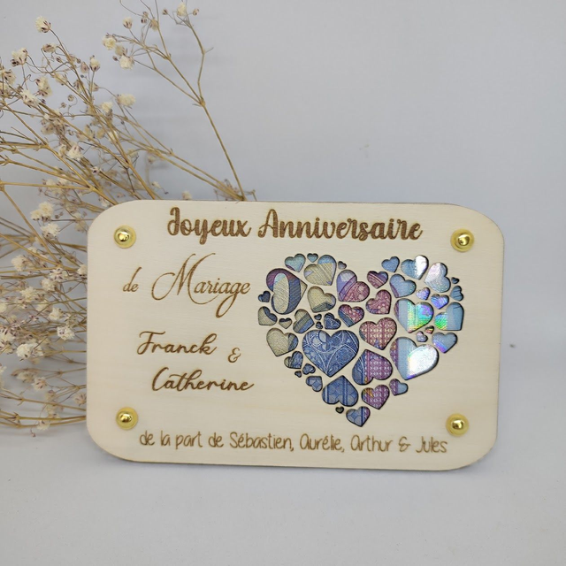 Carte cadeau en bois personnalisée