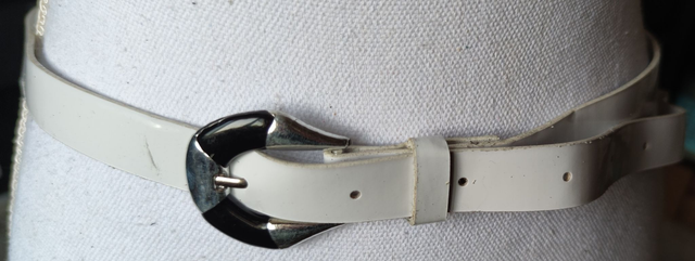 Ceinture blanche 85 cm 