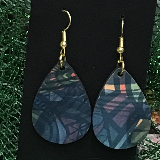 Wood Mixed Coloured Dangling Earrings- MSDE34