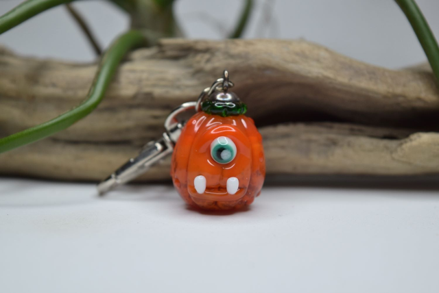 PORTE CLÉ CITROUILLE CYCLOPE 