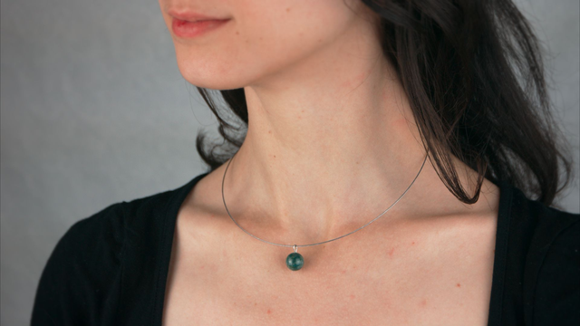 Collier pendentif agate mousse