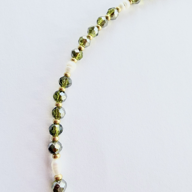 Olivia - Olive Green & Pearl Beaded Choker Style Necklace