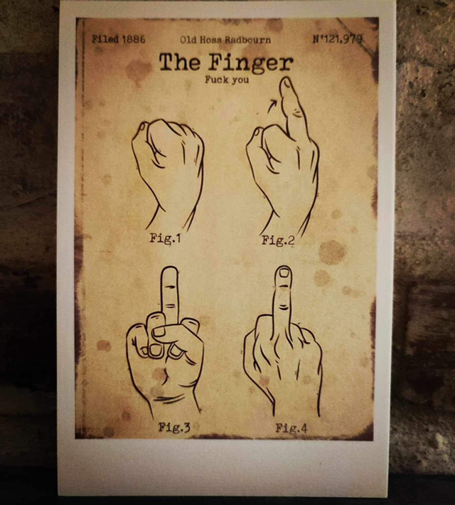 Carte the Finger fuck
