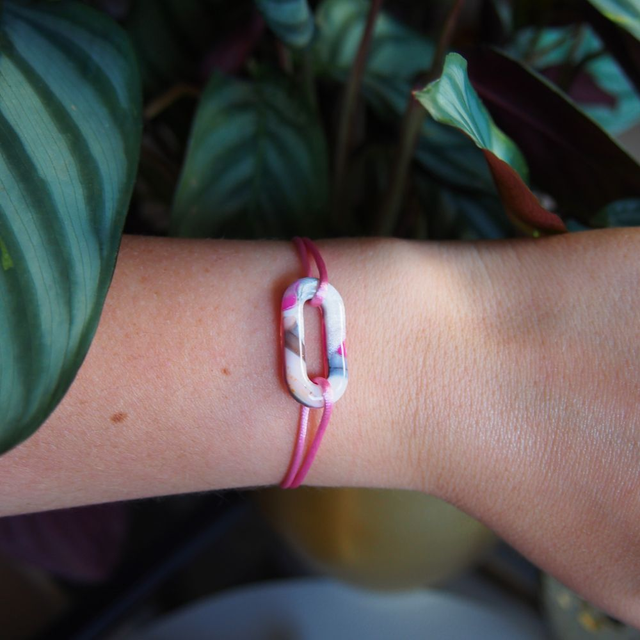 Bracelet amitié cordon nœud coulissant réglable femme rose nacre effet pierre