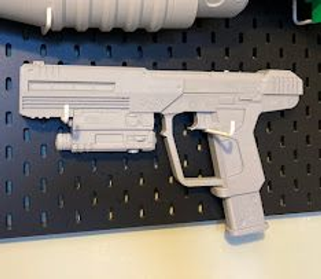 3D Printed Halo 3 ODST SOCOM Pistol Prop - DIY Kit