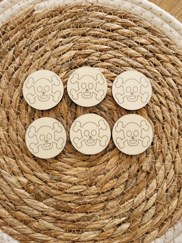 6 pièces tête de mort