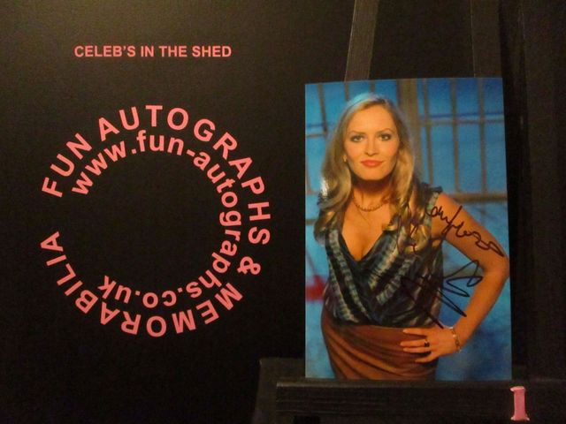 Nicole Faraday Authentic Autographed 6x4 Photograph (W1)