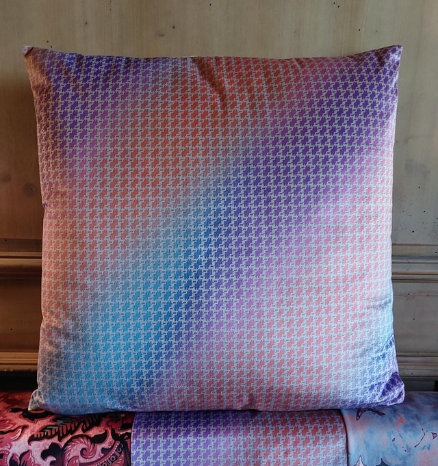 CHURCH blue. Coussin Acquarius 56cm