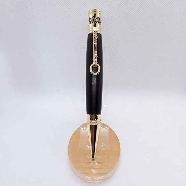 Stylo à bille noir sur le thème de l'équitation en Ebène du Congo