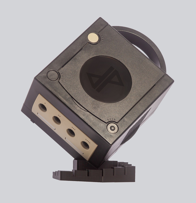 Nintendo GameCube Display Stand