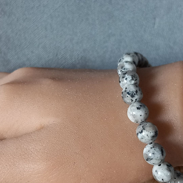 Bracelet ajustable en Jaspe sésame (kiwi)