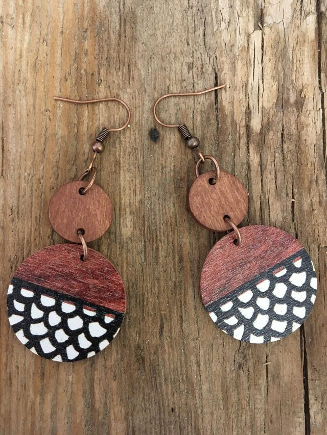 BOUCLES D'OREILLES BOIS "ECAILLES"