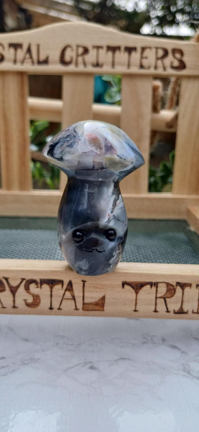 Petalshade - Crystal Critter Mushling