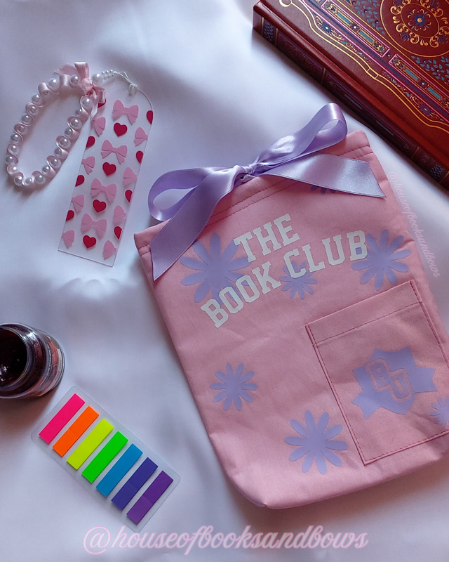 BU The book club book sleeve Rose