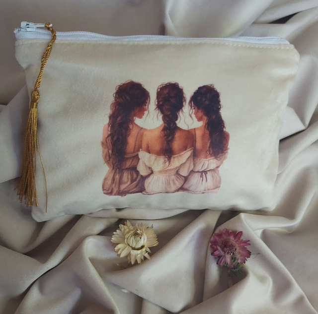 pochette motif femme 