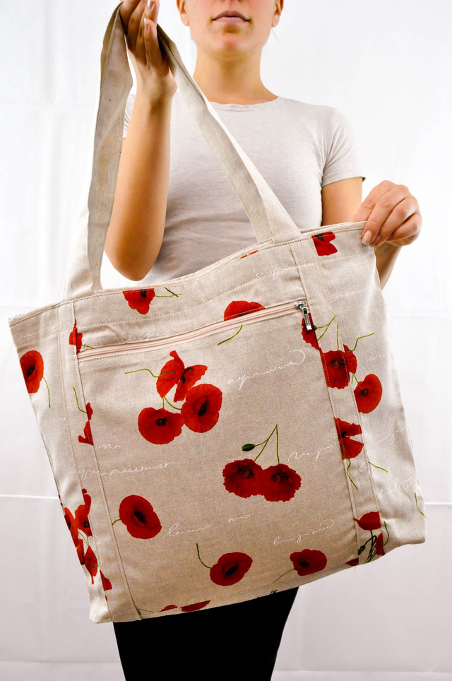 Large Red Poppies Print Shopping Tote