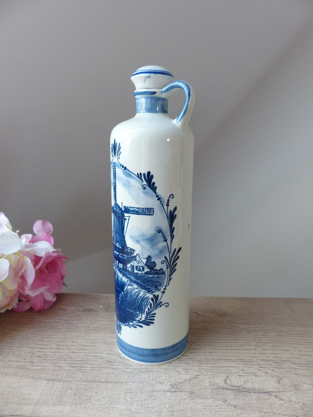 Bouteille décorative en céramique Delft Blue avec moulin bleu – cadeau original pour amis et famille - décoration bar bistrot maison d’hôte