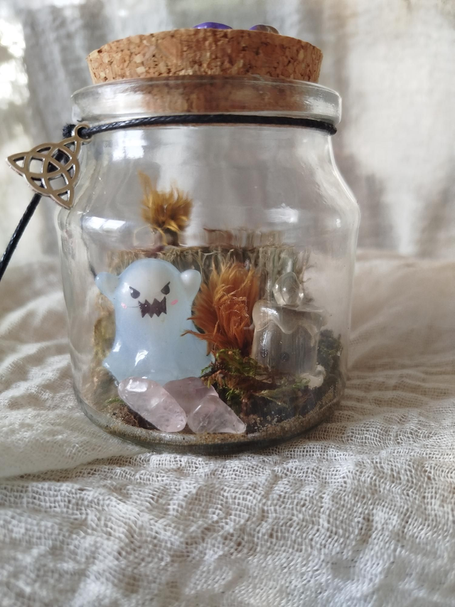 Team halloween fantôme effrayant et bougie 