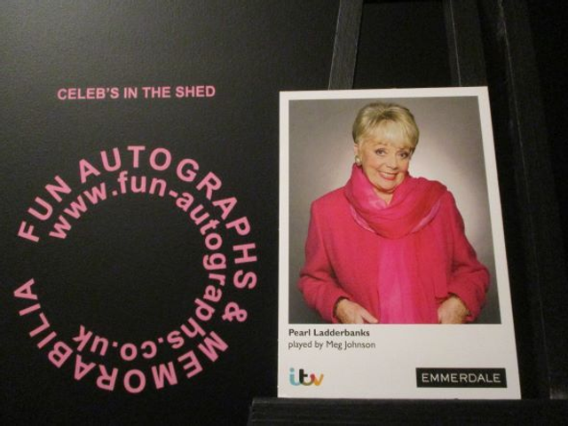 Meg Johnson (Pearl Ladderbanks) Original Emmerdale Coloured Itv Logo Cast Card