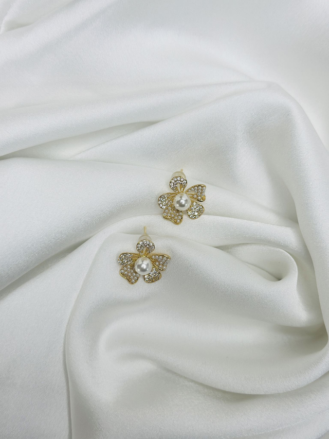 8-Boucles d'oreilles fleur strass