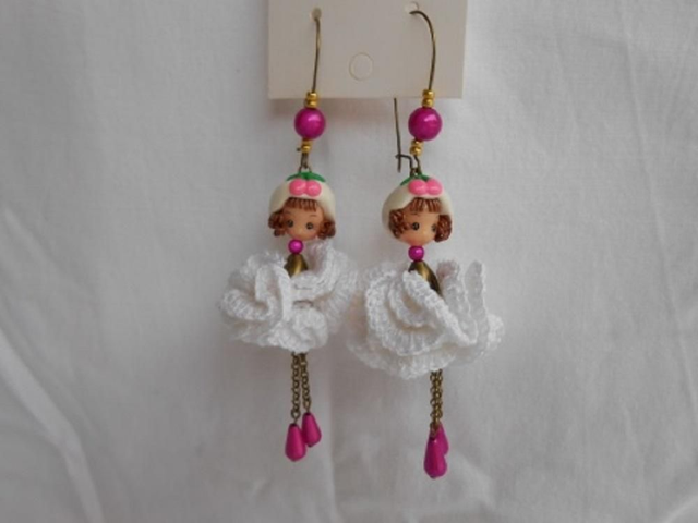 BOUCLES D’OREILLES