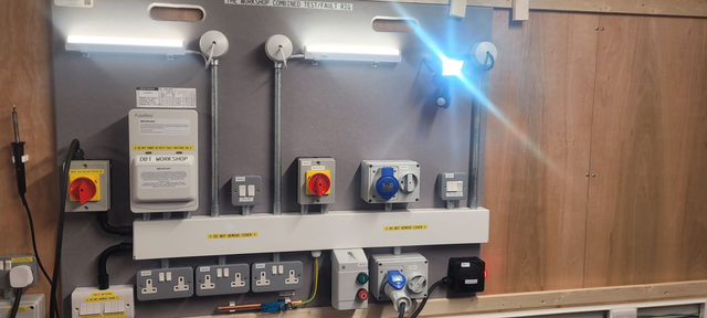 The Workshop Combined Test & Inspection/Fault Diagnosis Rig