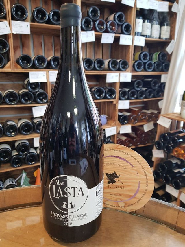 Terrasses du Larzac (magnum) 2018 - Rouge Sec Tranquille - Mas Lasta (Anne Laure Sicard)