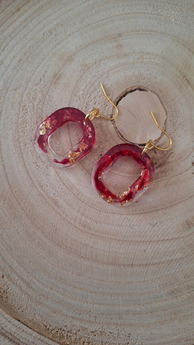 Boucles d&#039;oreilles ovales rose/feuille d&#039;or 