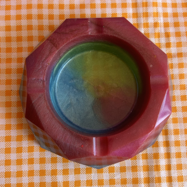 Cenicero Tricolor