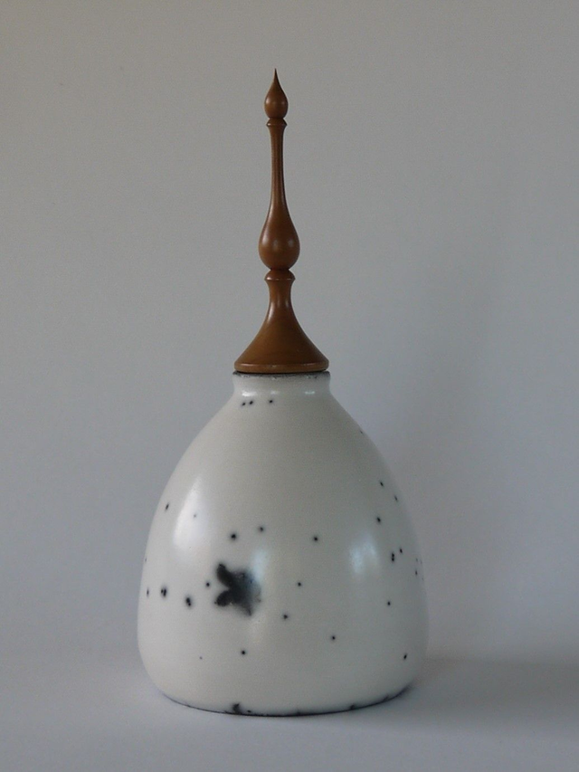 Pot à fleuron raku nu réf. 2123