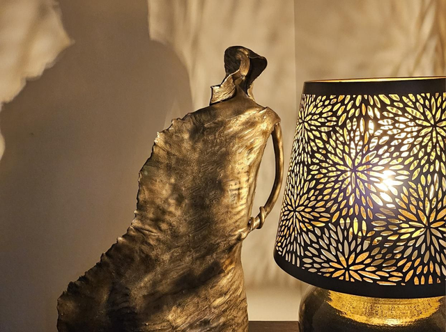 Statue en grès "Prise O vent"