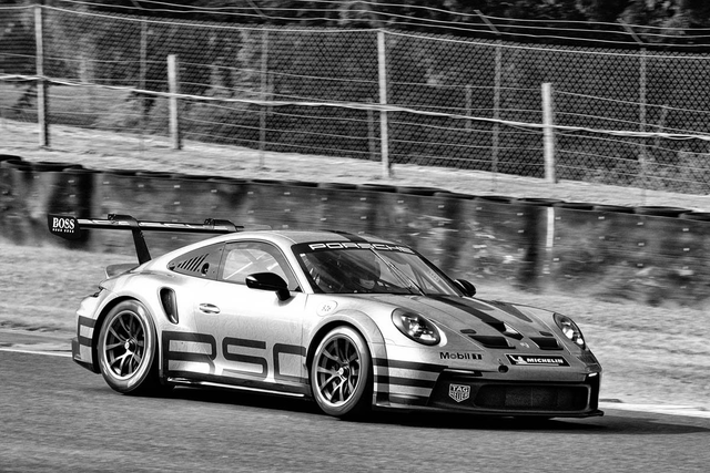 Porsche 911, Brands Hatch, Mono