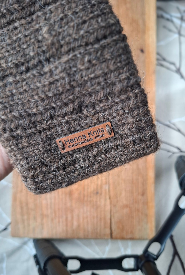 Lampurin panta – kotimainen suomenlampaan villapanta | Henna Knits