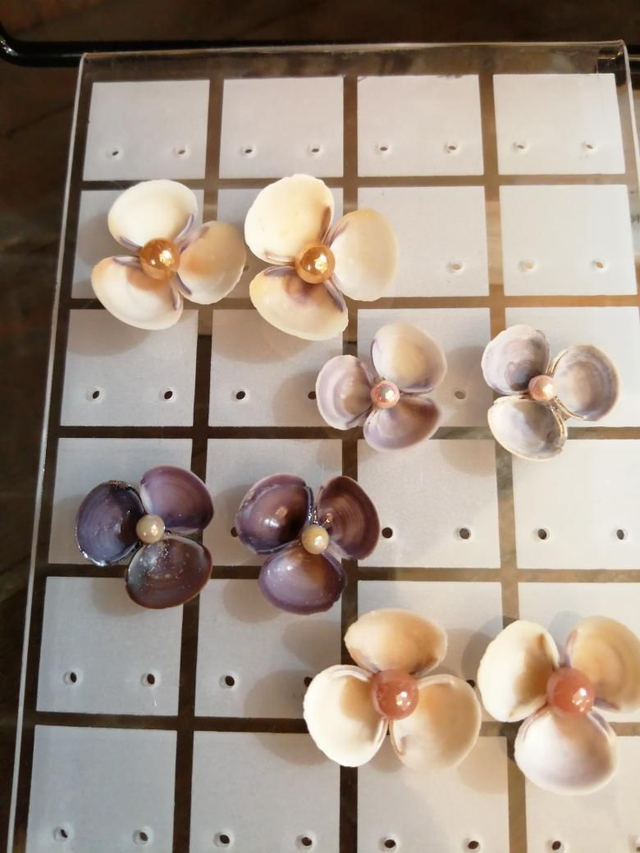 Boucles d'oreilles puces 3 pétales