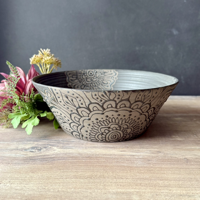 Matt Black Bowl with hand-drawn flower patterns | Large Bowl, dark matt black, stoneware, handmade pottery stoneware