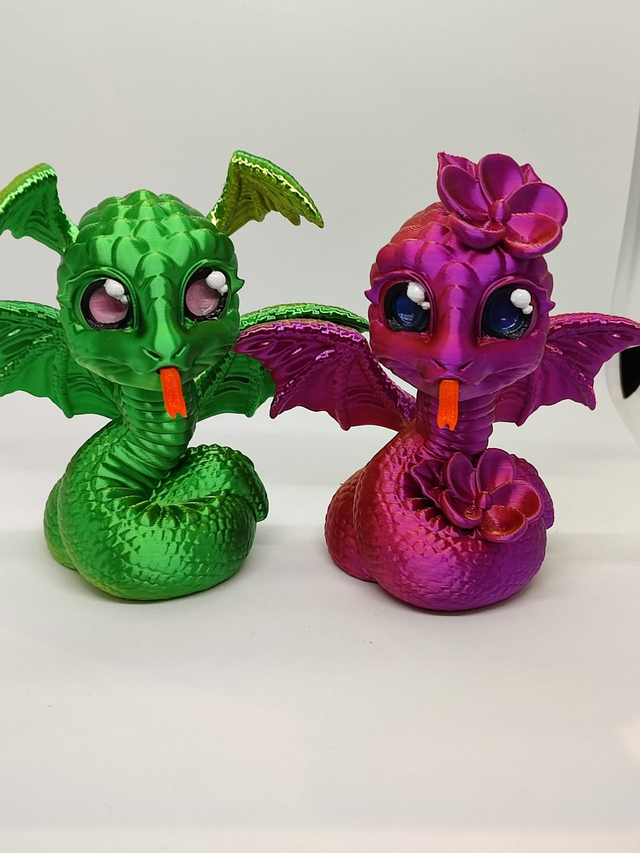 Serpent dragon figurine, fantasy dragon 3D model, 3D printed fantasy creature, serpent dragon, 3D printed dragon with serpent design, high detail serpent dragon 3D model, realistic serpent dragon 3D figure
