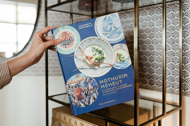 Livre Mathurin Méheut, contempler et cuisiner la mer avec Julien Hennote