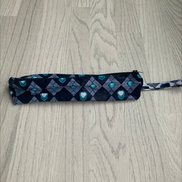 Pencil case (darker blue)