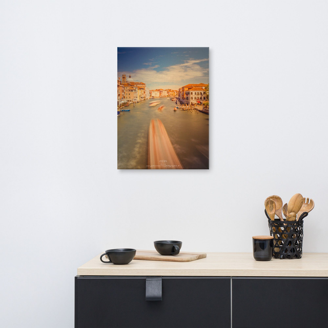  Canvas Venice speed boat 