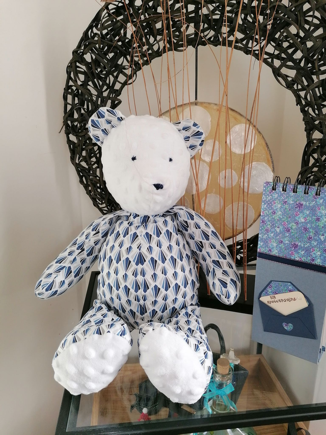 Petit ours pour de gros câlins