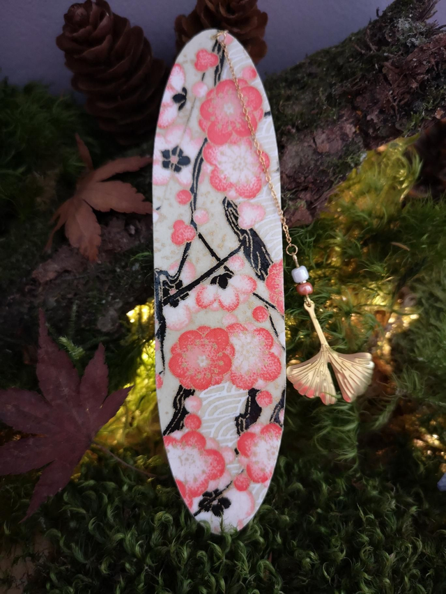 Marque-pages - japonais - papier washi - fleurs de prunier - feuille de ginkgo - perle - La&amp;Titia
