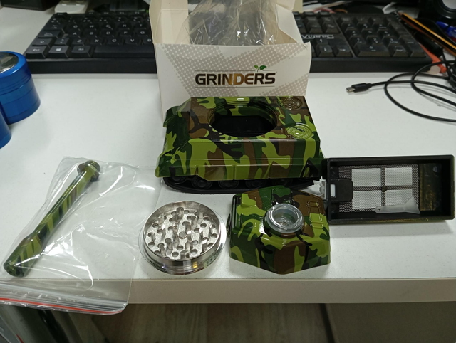 Tanque grinder+pipa+polinizador