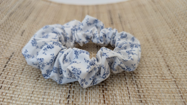 Chouchou - Grand modèle - Tissu liberty - Fleurs bleues