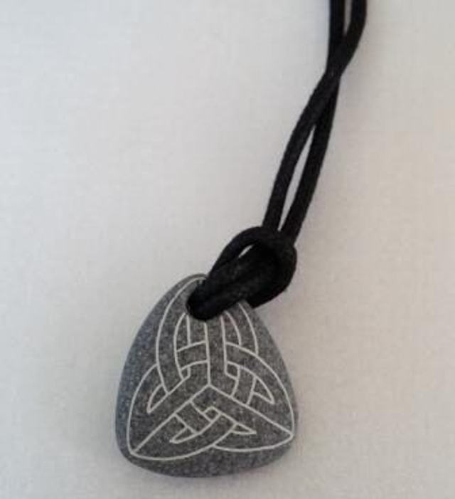 Pebble Pendant - Interlaced triangle