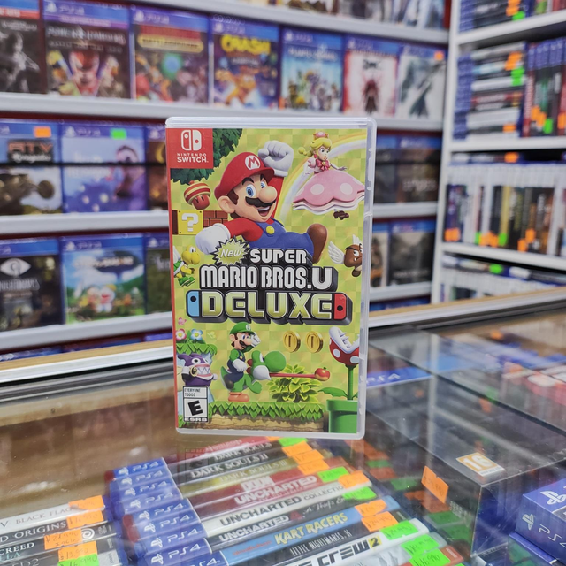 New Super Mario Bros.U Deluxe Usado